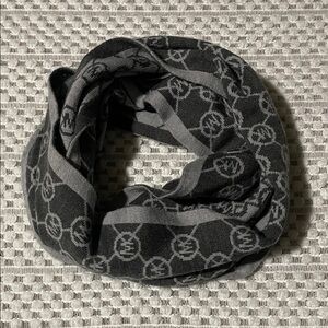 Michael Kors Infinity Scarf